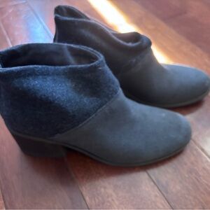 Tom’s Grey wool/suede Women's Black Ankle Boots